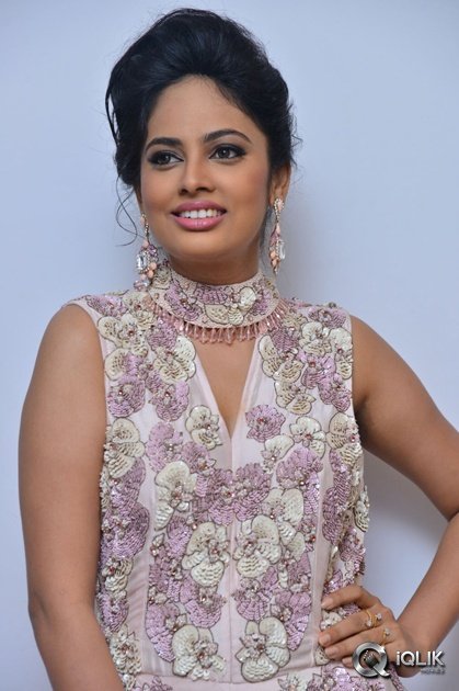 Nandhitha-Swetha-At-Ekkadiki-Pothavu-Chinnavada-Movie-Audio-Success-Meet